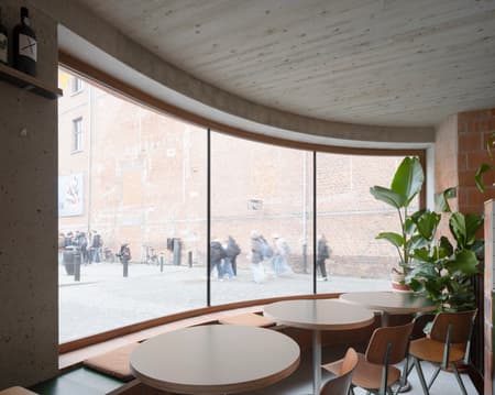 Peper Multifunctional Building